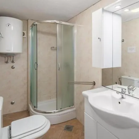 Viera For 12 People In Istria With Private Pool & Pet Friendly Racicki Brijeg