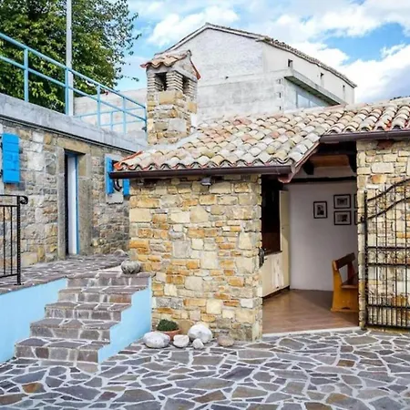Viera For 12 People In Istria With Private Pool & Pet Friendly Racicki Brijeg