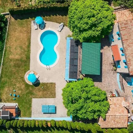 Viera For 12 People In Istria With Private Pool & Pet Friendly