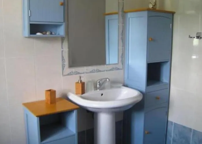 Viera For 12 People In Istria With Private Pool & Pet Friendly