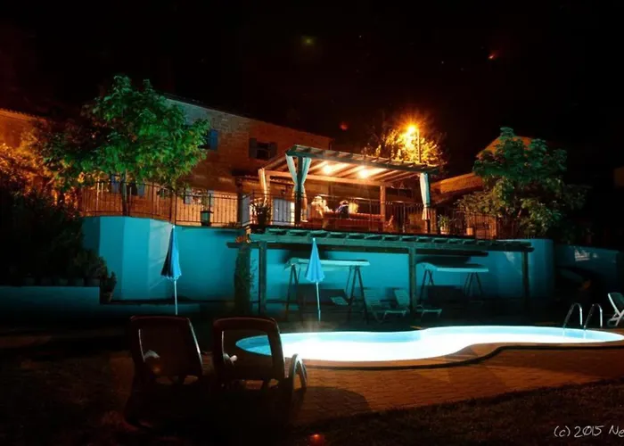 Viera For 12 People In Istria With Private Pool & Pet Friendly *