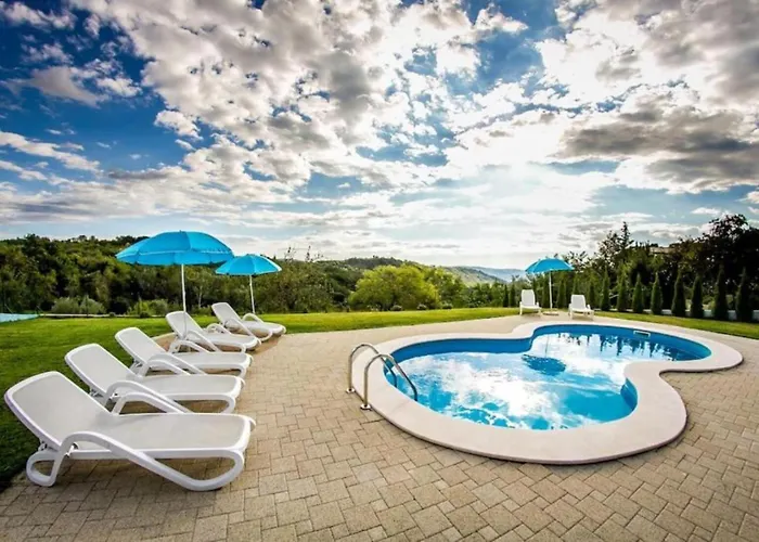 Villa Viera For 12 People In Istria With Private Pool & Pet Friendly Racicki Brijeg
